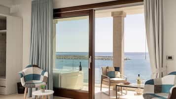 Deluxe Room, Hot Tub, Sea View | 2 bedrooms, minibar, individually decorated, individually furnished