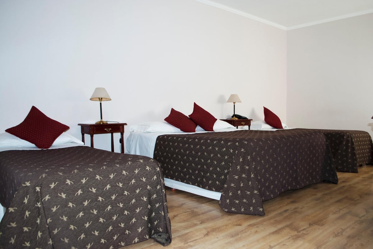 Premium bedding, desk, free WiFi, individually decorated