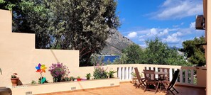 Premium Apartment (Portha) | Terrace/patio