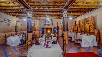 3 restaurants, breakfast, lunch, dinner served; Moroccan cuisine 