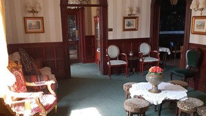 Lounge - Georgian House Hotel (Derby)