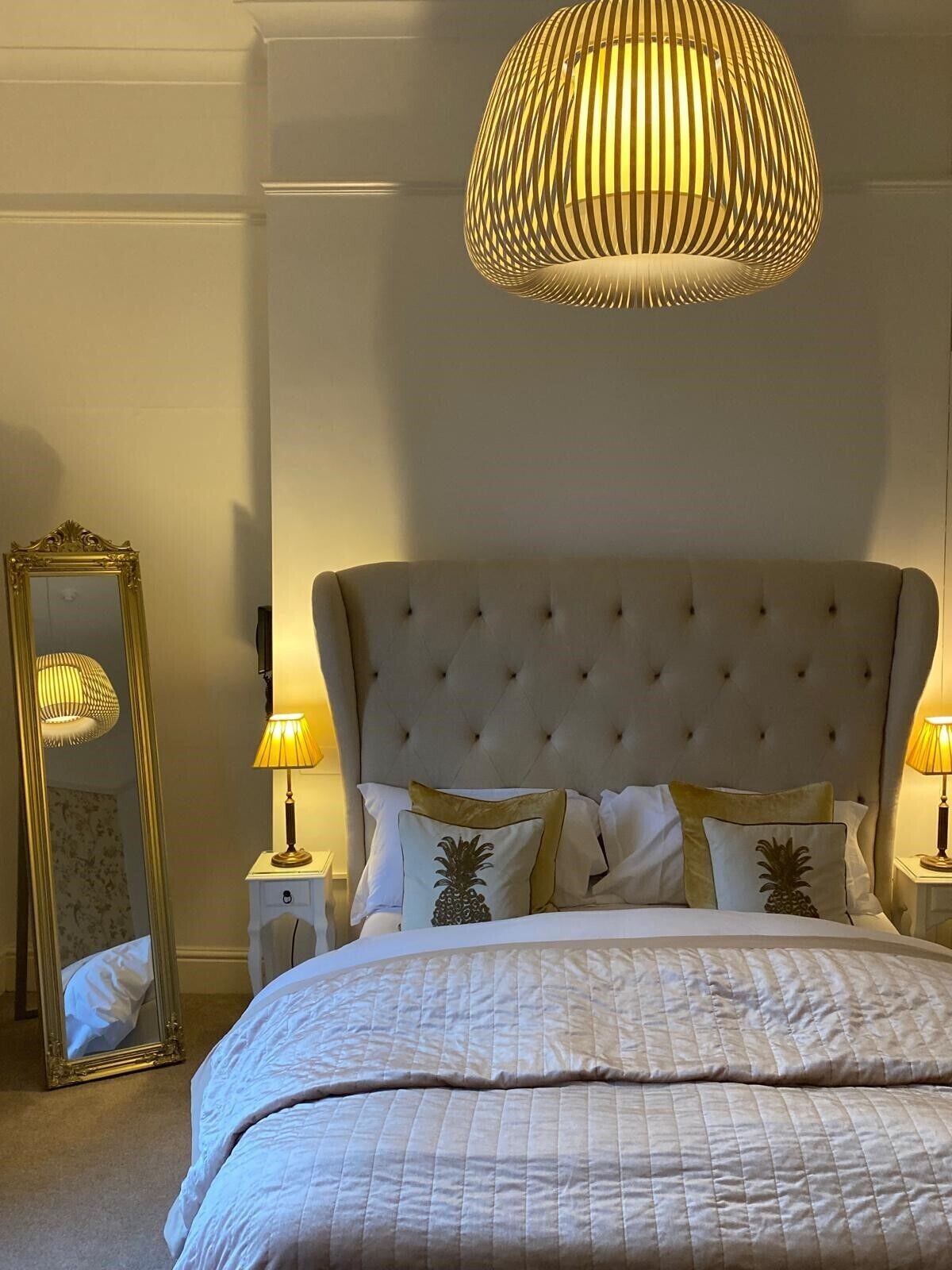 deluxe double room | hypo-allergenic bedding, desk, iron/ironing board, free wifi