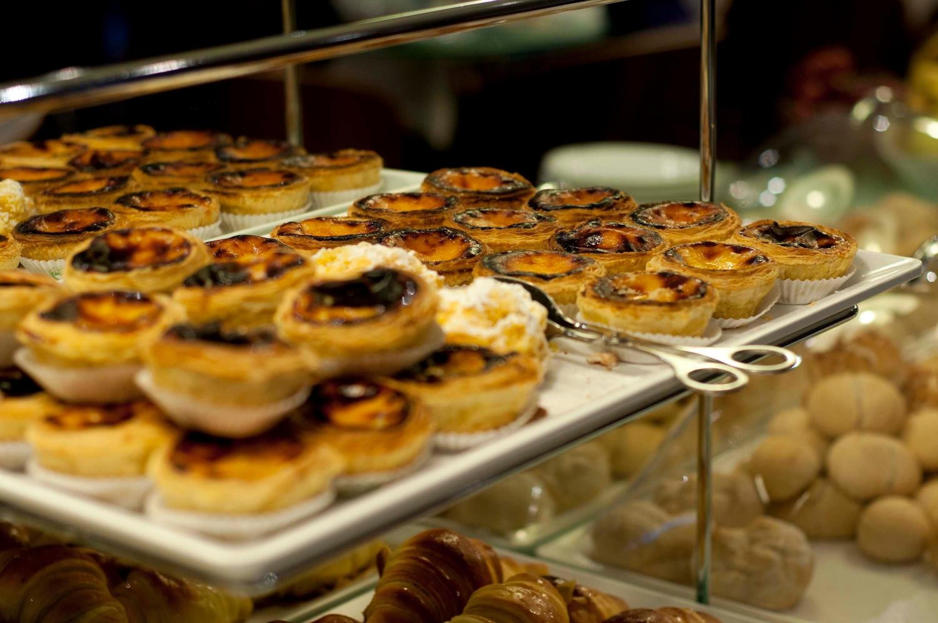 daily buffet breakfast (eur 12 per person)