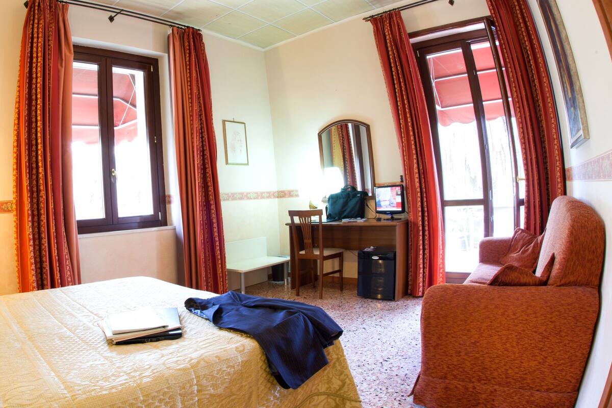 Superior Single Room, 1 Katil Bujang XL (Large Single) | Pemandangan dari bilik