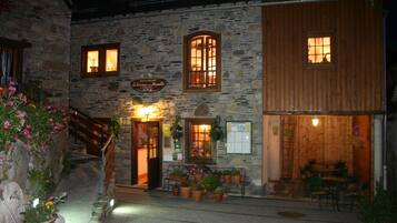 Front of property – evening/night