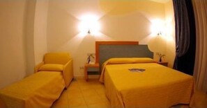 Room - Hotel Club Cala Longa (Montauro)