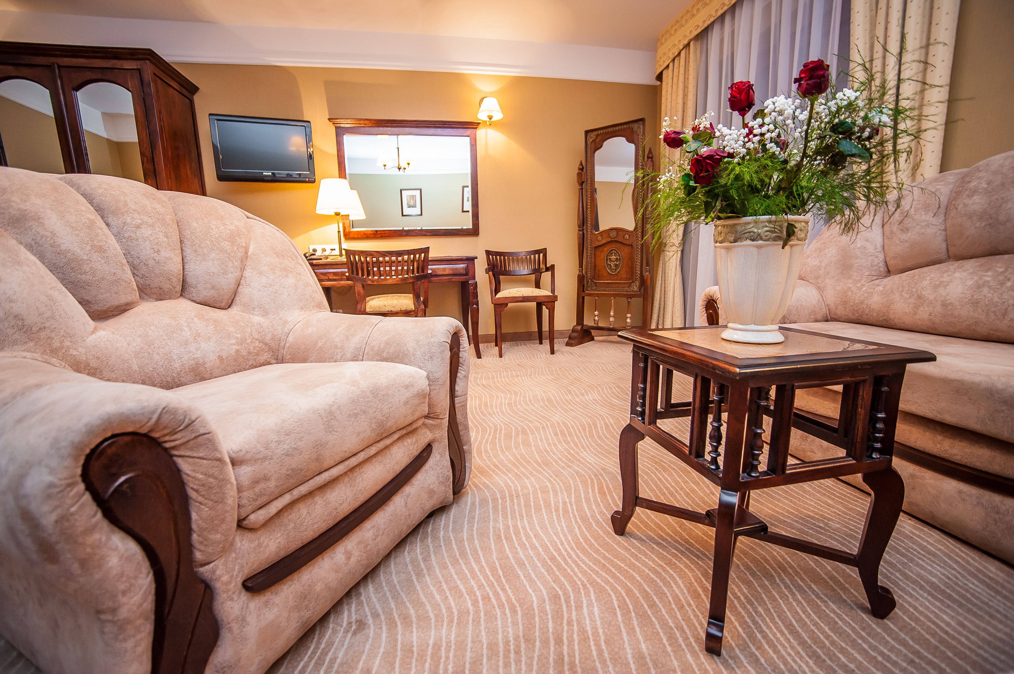 apartment | lobby sitting area