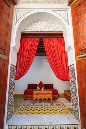 Standard Double Room | Room amenity - Riad Zitouna (Fes)