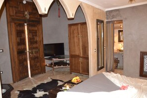Classic Suite (Etoilee) | In-room safe, individually decorated, individually furnished, free WiFi - Riad Kalaa (Rabat)