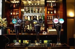 Bar (en el alojamiento)