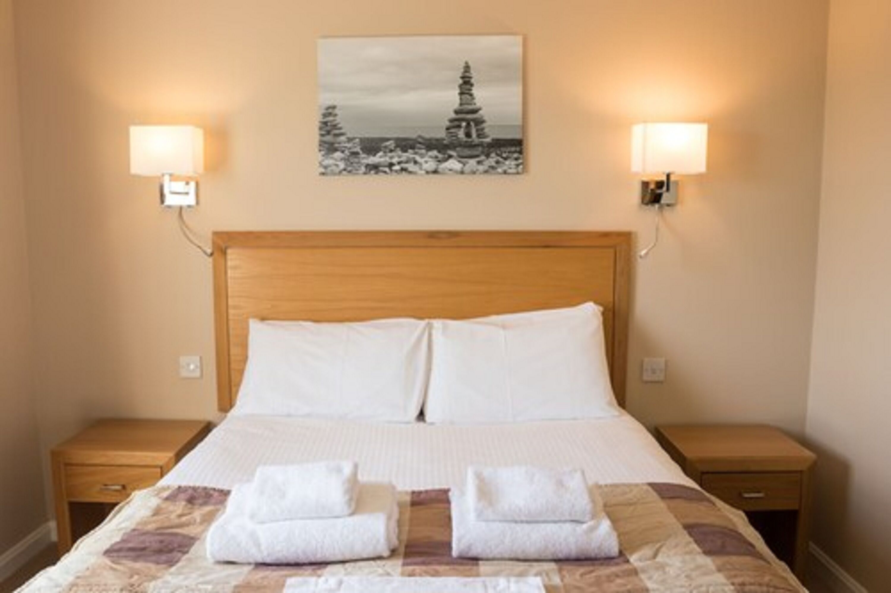 double room | desk, iron/ironing board, free wifi, bed sheets