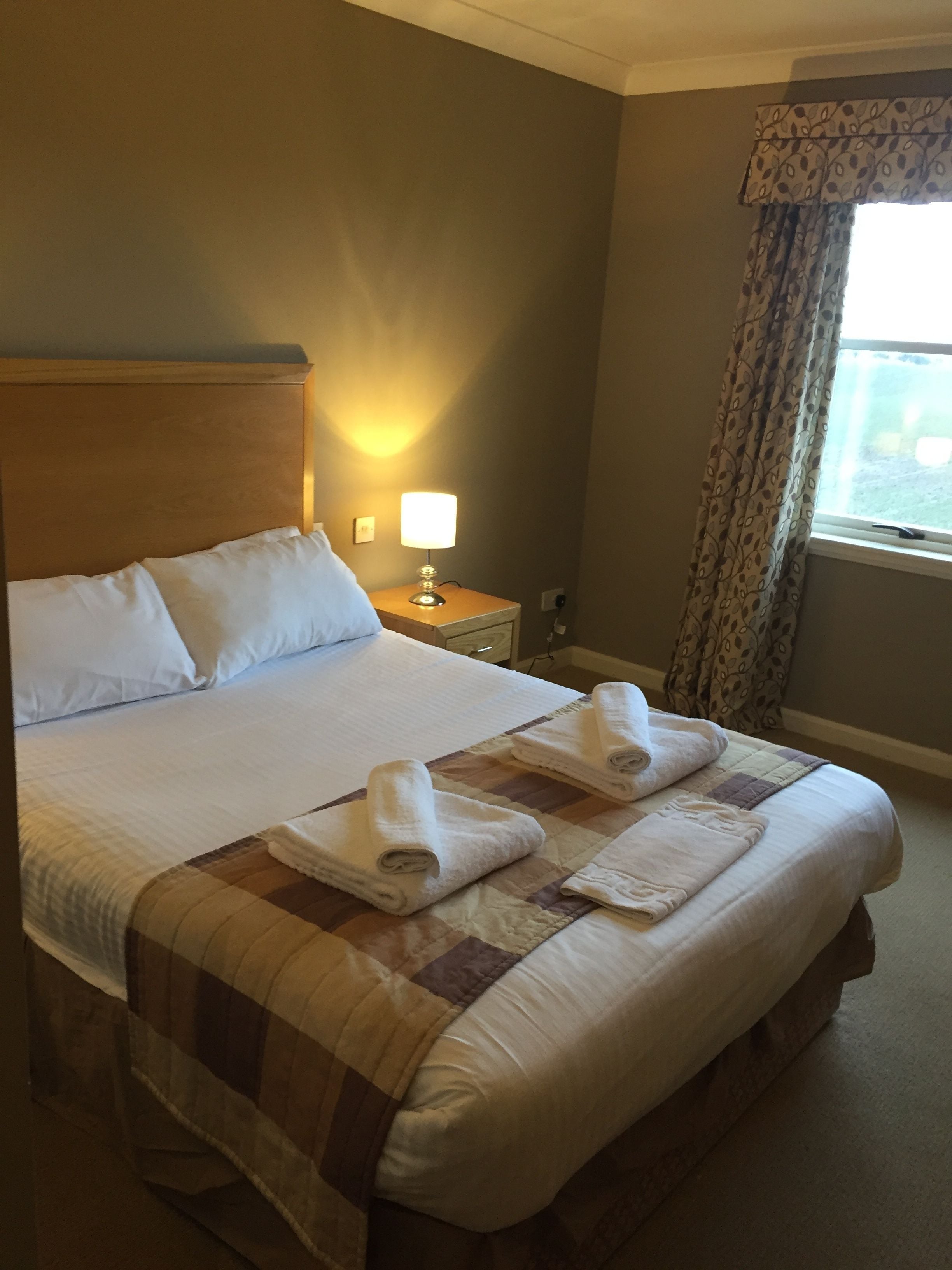 double room | desk, iron/ironing board, free wifi, bed sheets