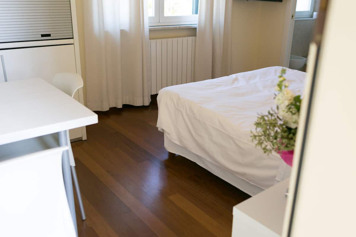 studio | 1 bedroom, select comfort beds, desk, soundproofing