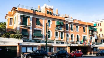 Fachada de la propiedad
