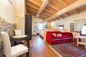 In-room safe, desk, free WiFi - Krone (Livigno)