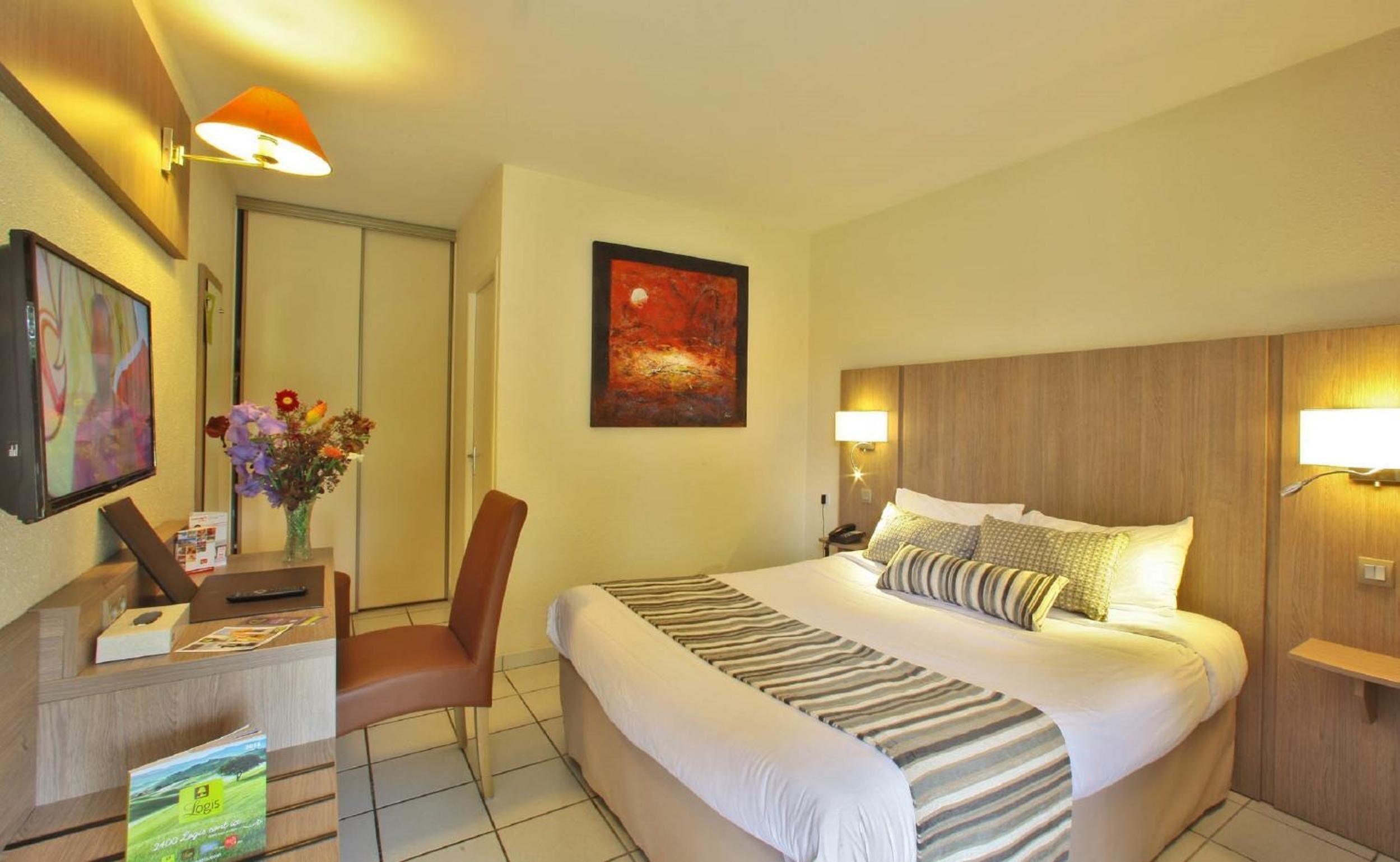 in-room safe, desk, blackout curtains, soundproofing