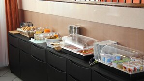 Breakfast meal - Le Florina (Sainte-Florine)