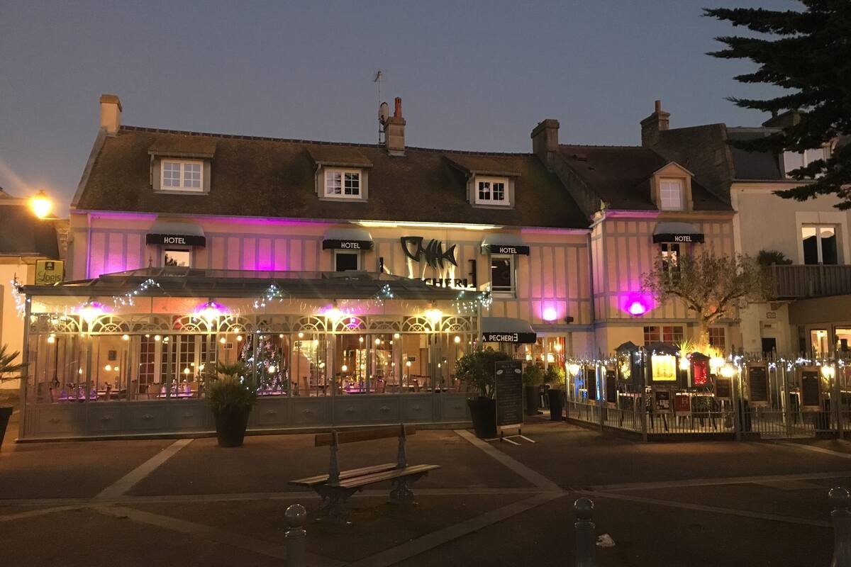 front of property – evening/night