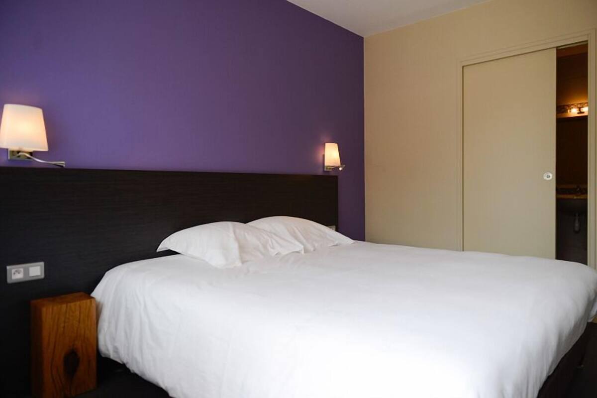 Quarto casal standard | Escrivaninha, Wi-Fi de cortesia