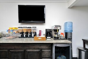 Lobby - Capital City Inn Sacramento Convention Center CA (Sacramento)