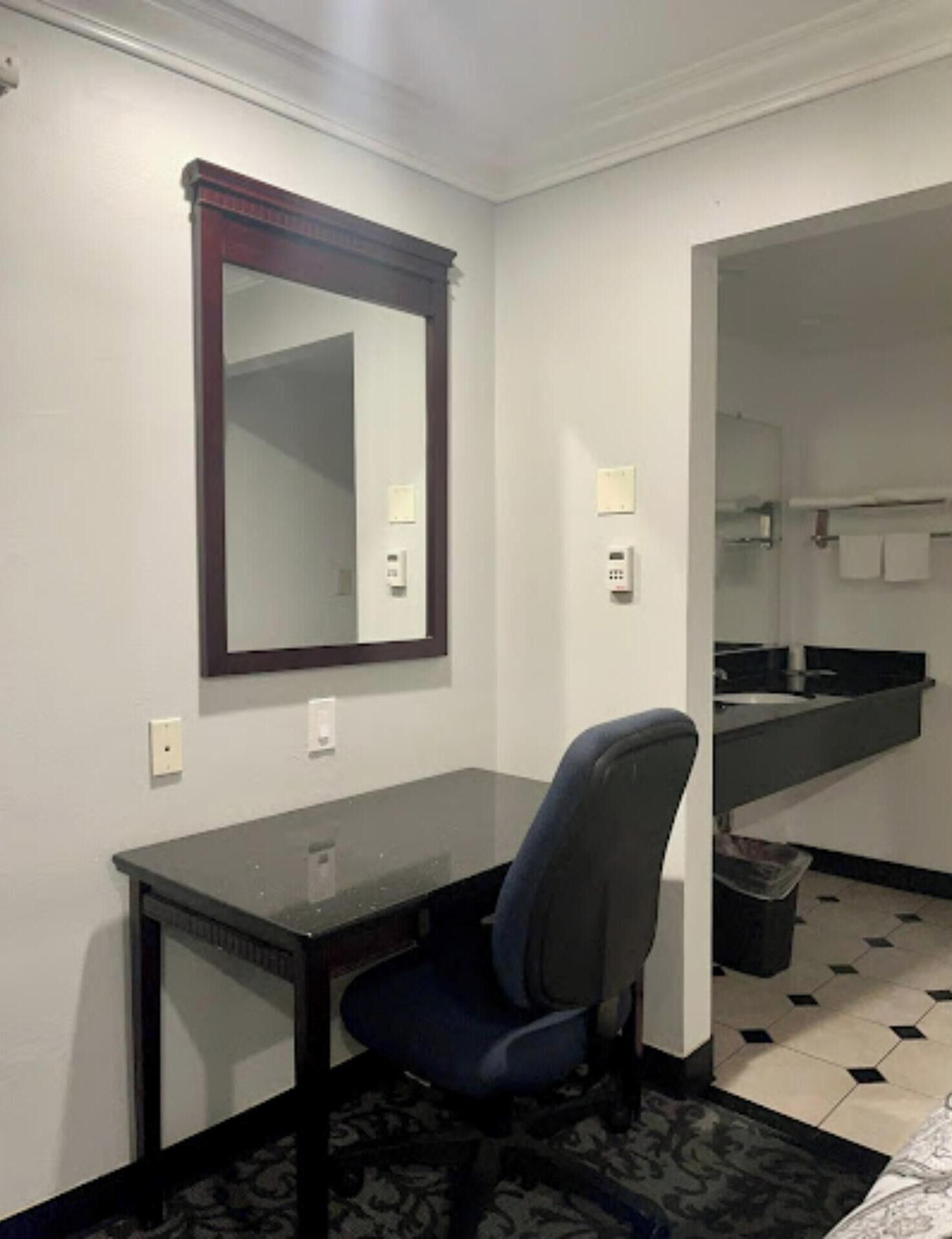 Photo - Capital City Inn Sacramento Convention Center CA