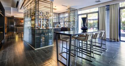 Wyndham Santiago Pettra