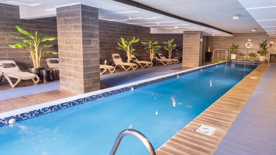 Wyndham Santiago Pettra