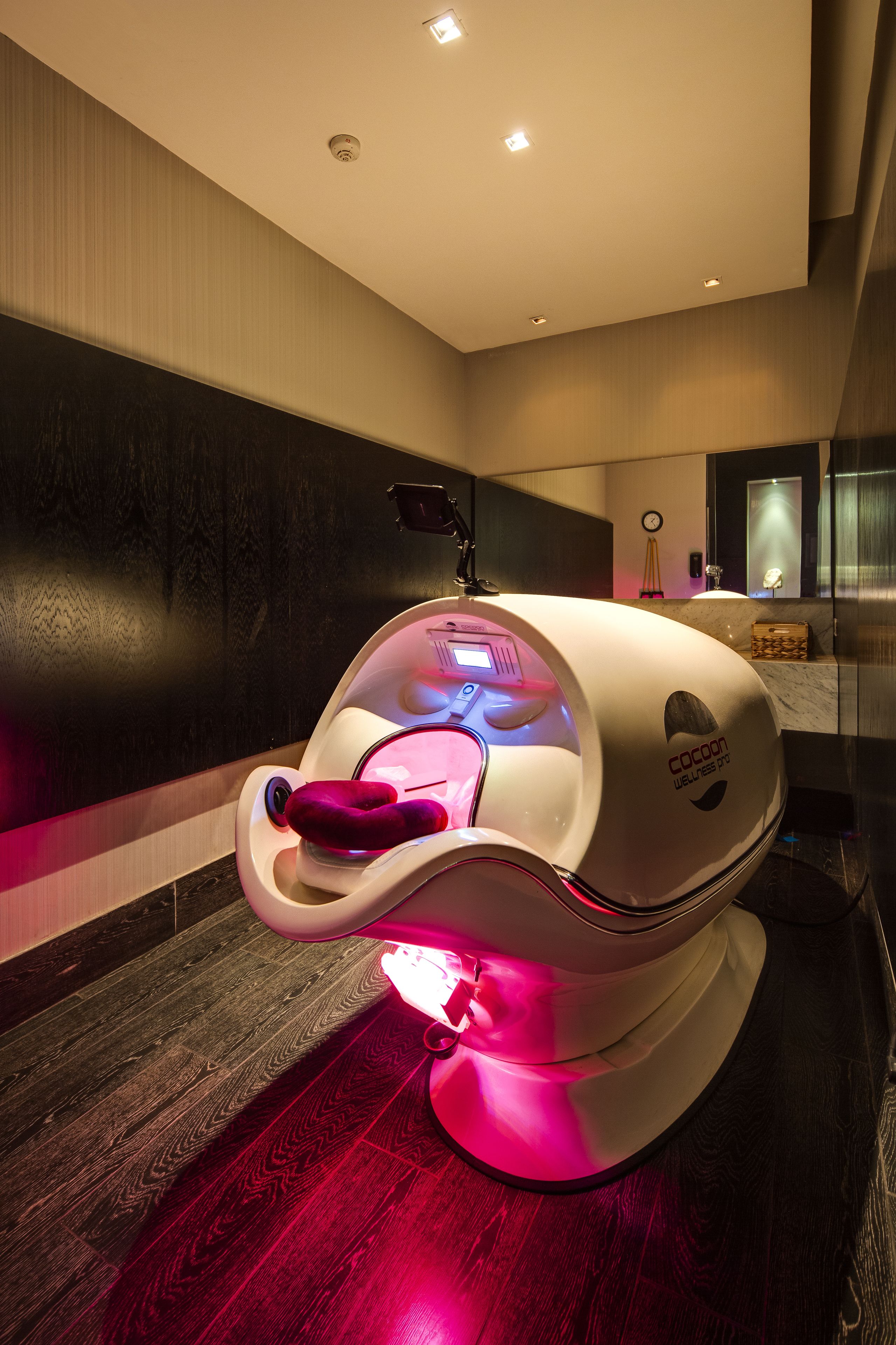 couples treatment room(s), sauna, hot tub, steam room