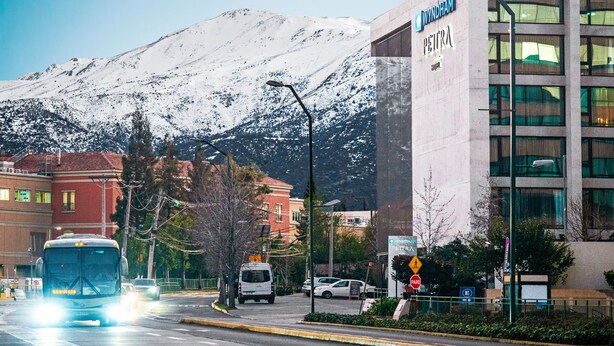 A building with a sign reading 'Wyndham Petra Hotel.'