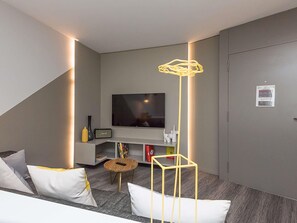 Deluxe Suite, 1 Double Bed - Novotel Suites Luxembourg (Luxembourg City)