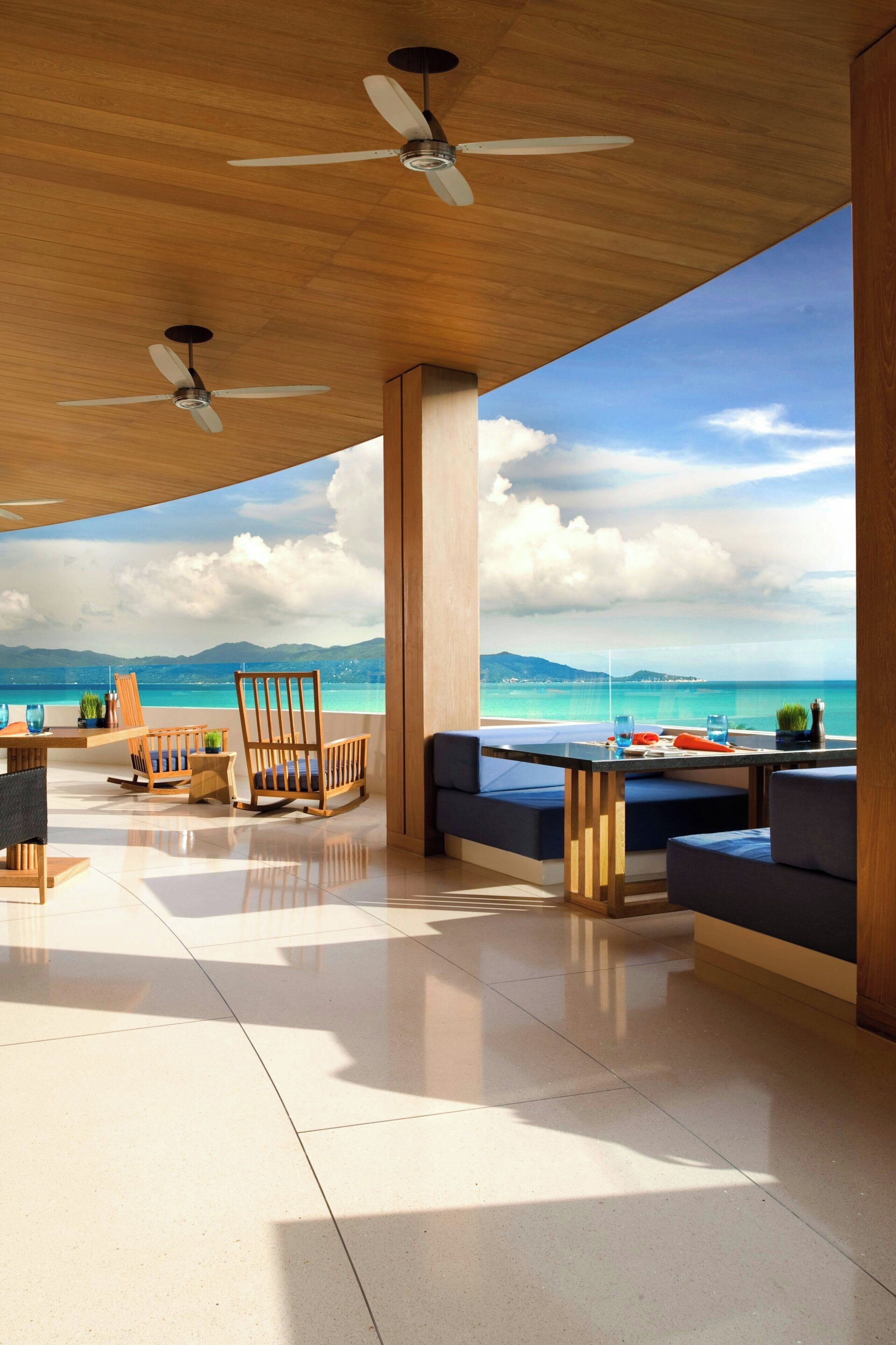 fridge, coffee/tea maker, electric kettle