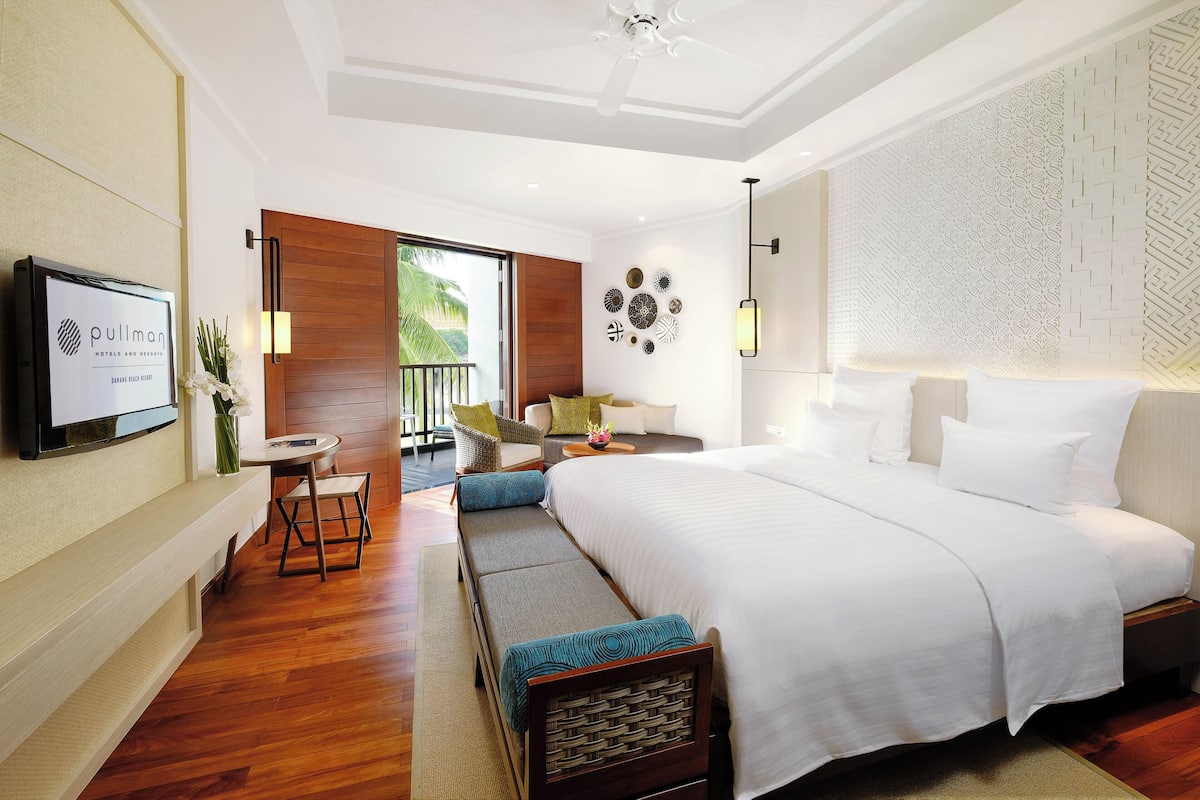 1 bedroom, minibar, in-room safe, desk