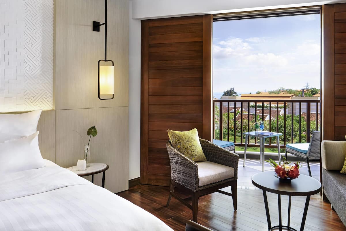 1 Schlafzimmer, Minibar, Zimmersafe, Schreibtisch