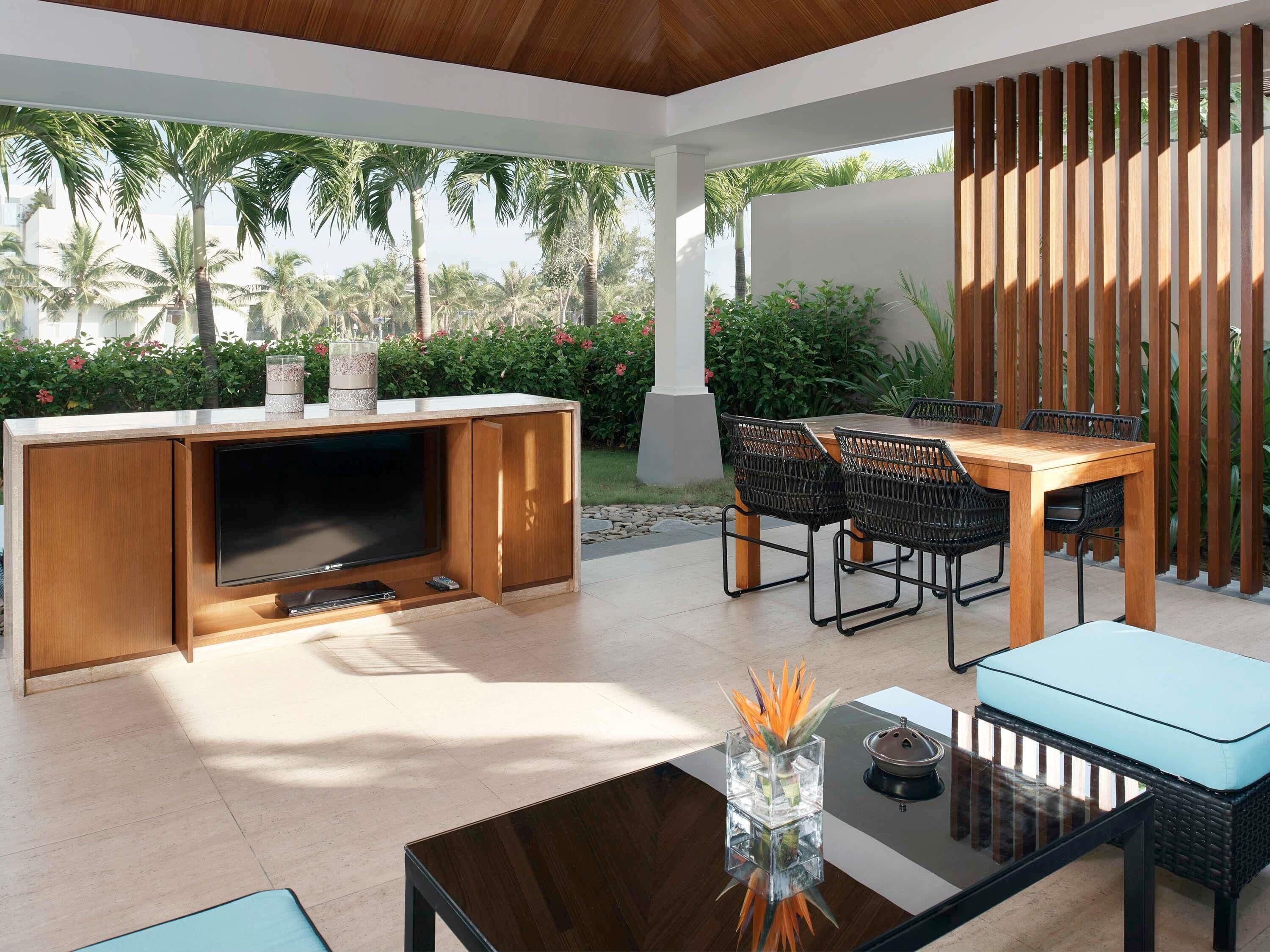 Casa de campo, 1 habitación, en el área del jardín (Private Garden) | Minibar, caja de seguridad en la habitación y escritorio 