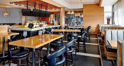 Four Points by Sheraton Calgary Airport