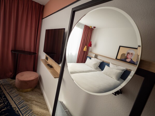 Minibar, desk, soundproofing, free cots/infant beds