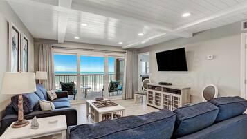 782 Amelia By The Sea | Living area | Flat-screen TV