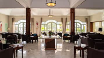 Lobby lounge, pool views