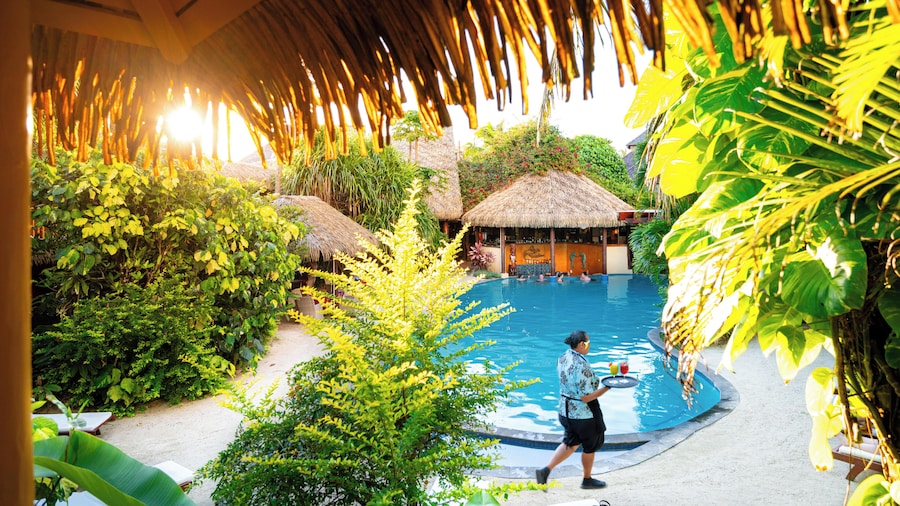 Sanctuary Rarotonga-On the beach - Adults Only