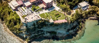 Balcony Hotel - Adults Only