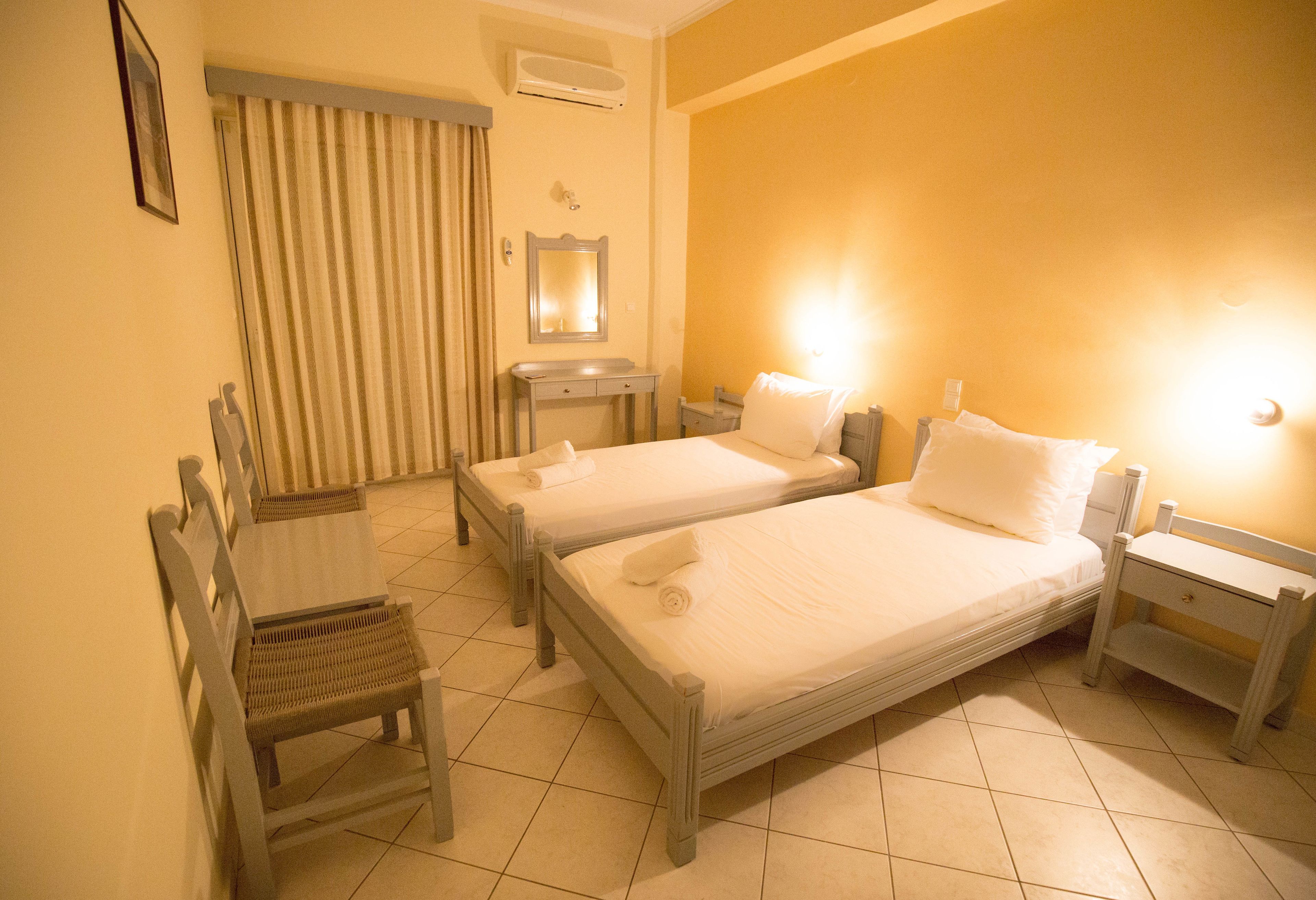 superior double or twin room | 1 bedroom, in-room safe, free wifi, bed sheets