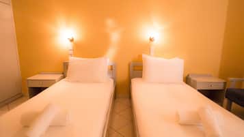 Coffres-forts dans les chambres, Wi-Fi gratuit, draps fournis