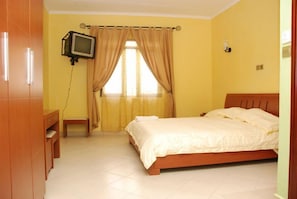 1 bedroom, premium bedding, in-room safe, free WiFi - Hotel Kipepeo (Nairobi)