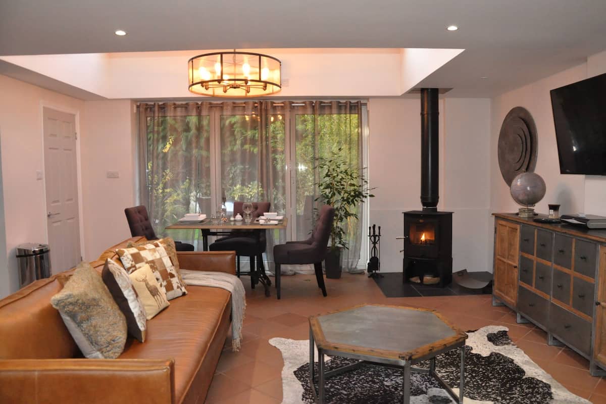 Romantic House, Ensuite, Garden View (Galleried house )