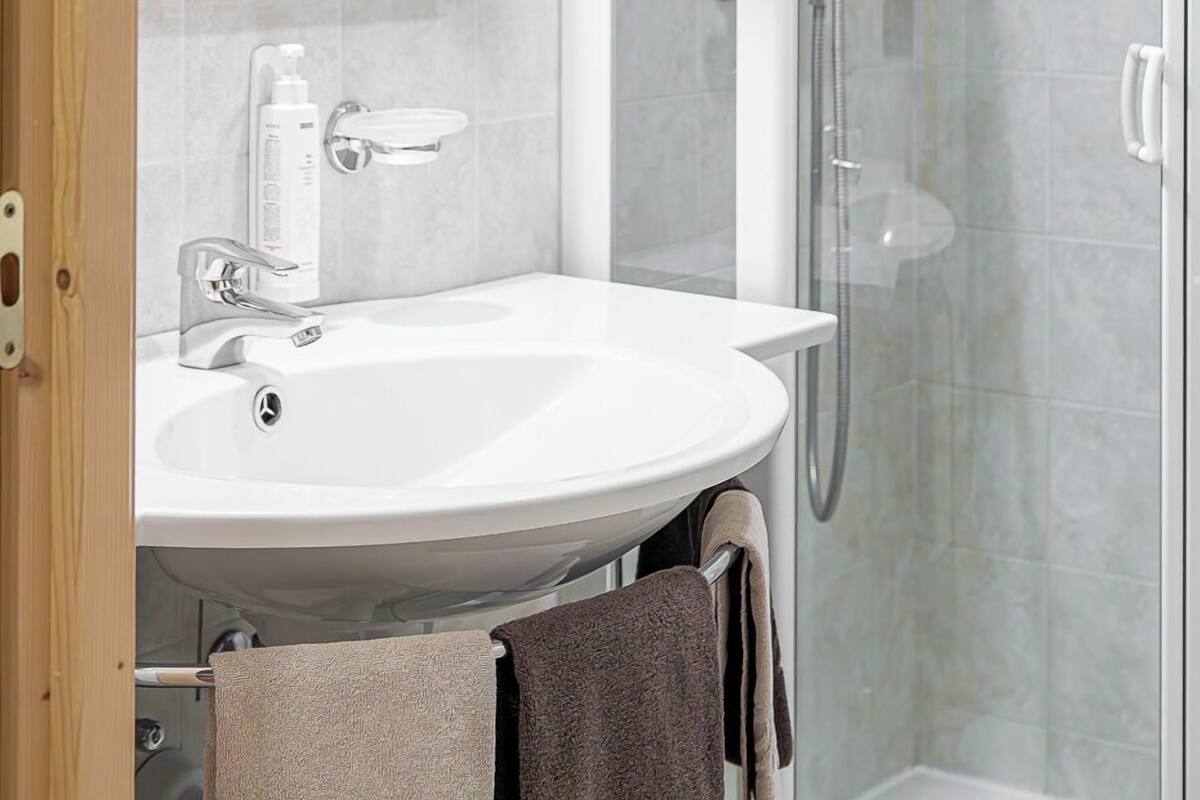 shower, free toiletries, hair dryer, bathrobes