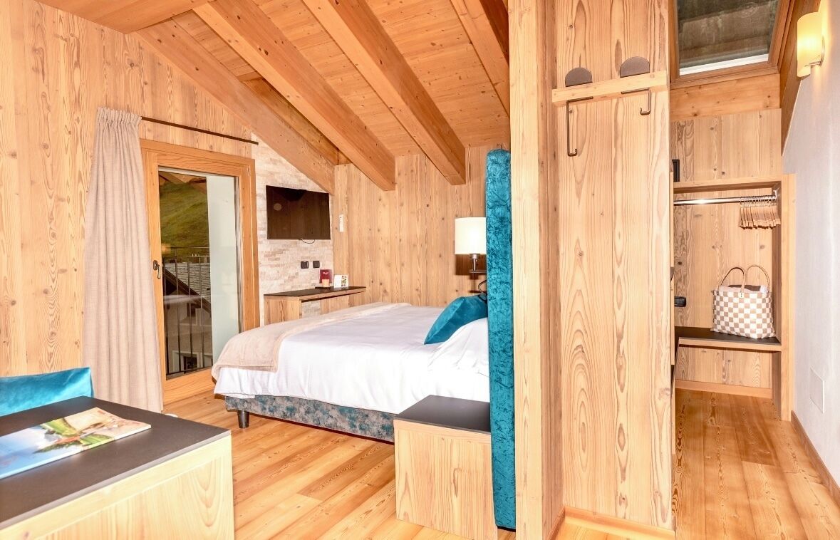 Literie de qualité supérieure, coffres-forts dans les chambres, bureau