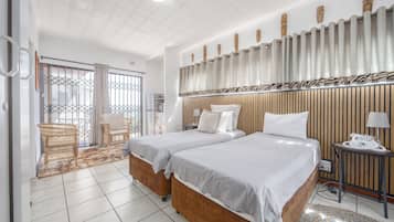 Room 1 | In-room safe, laptop workspace, blackout drapes, free WiFi