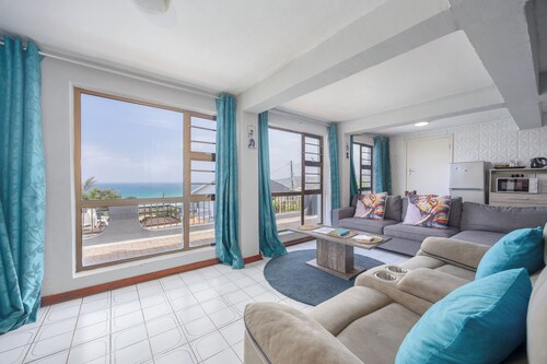 Beachcomber Bay - Guest House