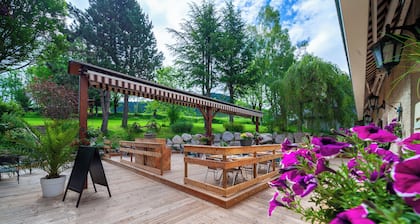 Auberge des Montauds - HĂŽtel & Restaurant