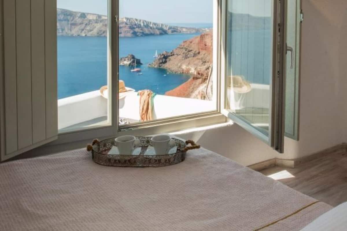 Hochwertige Bettwaren, Daunenbettdecken, Pillowtop-Betten, Minibar